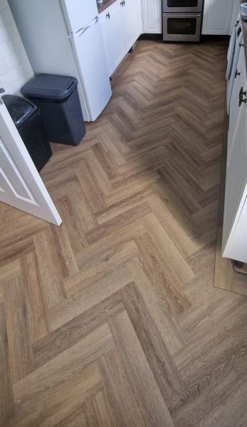 Amtico Spacia Mulled oak 4x18 Parquet effect Gallery Main Photo