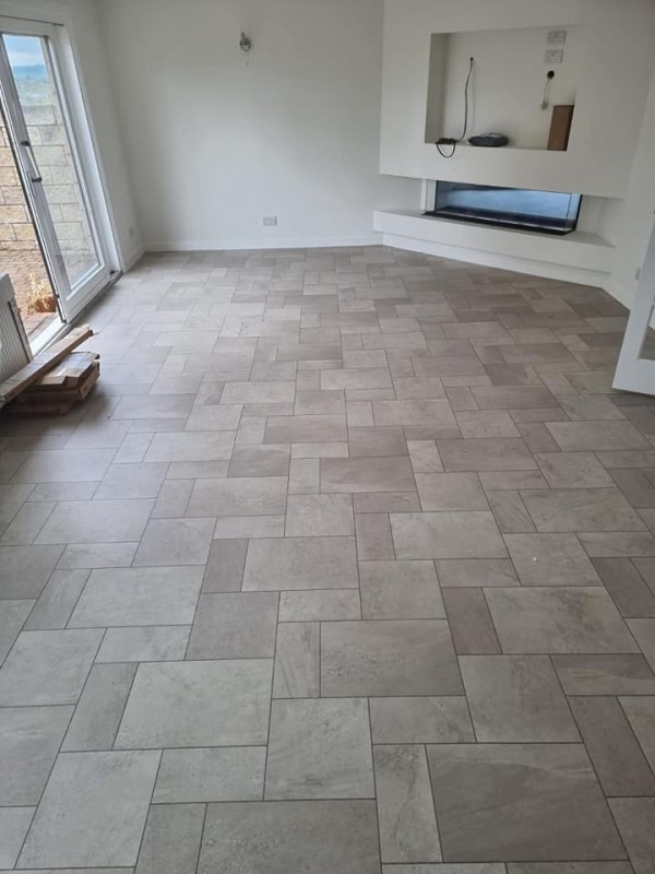 Amtico Form Crema Pavestone laying pattern  Gallery Main Photo