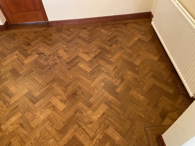 Amtico Spacia 3x9 parquet Royal oak  Gallery Main Photo